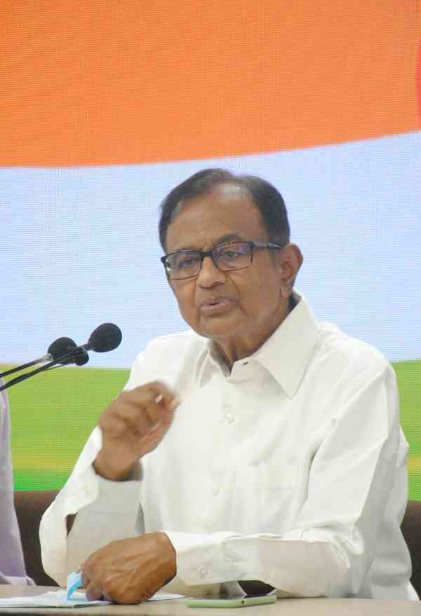 Chidambaram questions Centre's 'silence' over drug seizure