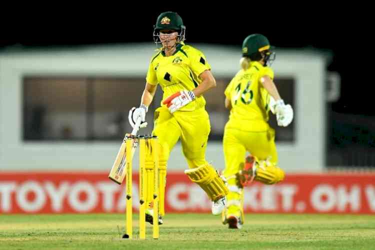 Australia beat India by 5 wickets in last-ball thriller