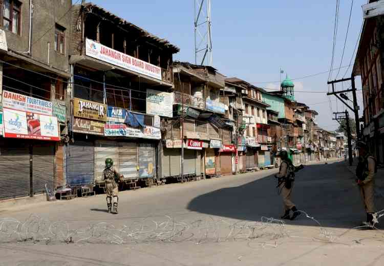 10-day corona curfew announced in parts of Srinagar