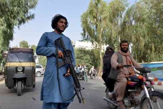 No selfies, sightseeing, fast cars for Taliban fighters as Defence Minister issues killjoy order