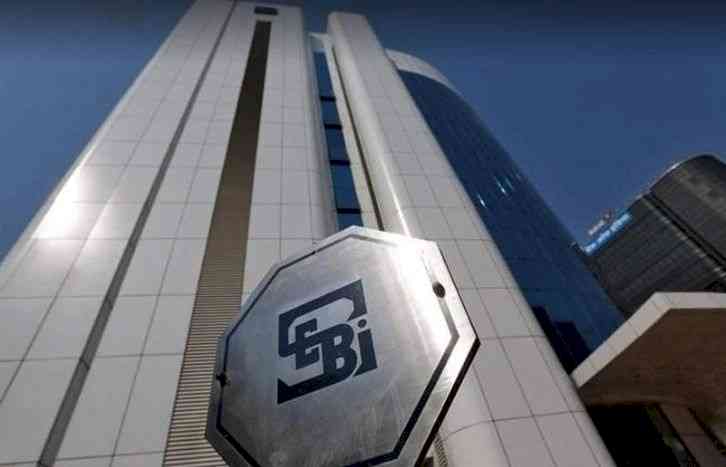 SEBI fines Venugopal Dhoot, two others on charges of insider trading