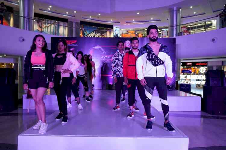 Unique ramp walk: Xtep organises sports-wear fashion show at Cosmo Mall