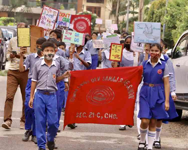 Unique initiative: School students take out rally against  cruelty towards animals