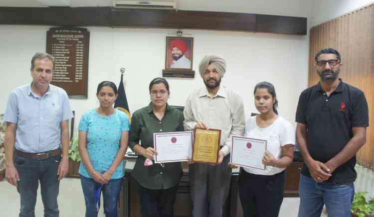 District Level Quiz organized by Red Ribbon Club