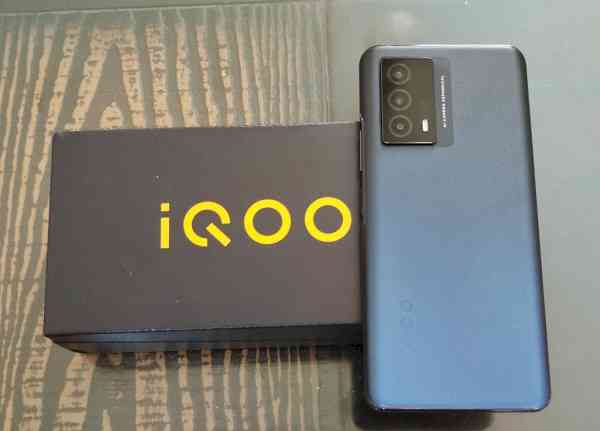 iQOO Z5x likely to come with Dimensity 900, 44W fast charging