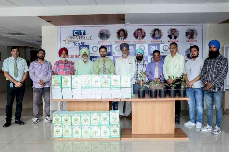 CT University donates 5000 notebooks & 100 saplings to Green Punjab Mission Team
