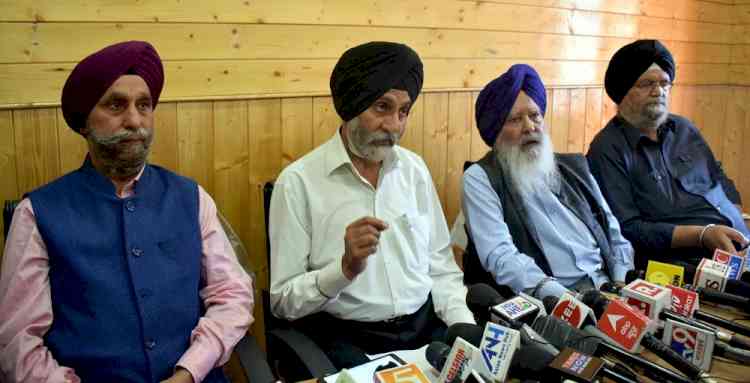 'Won't attend duty unless given protection', says J&K Sikh body