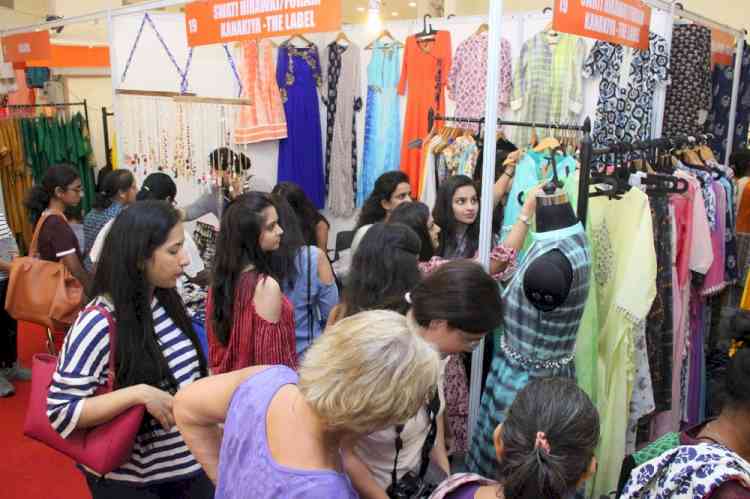 Pre-Diwali shopping mahotsav in Ferozepur 