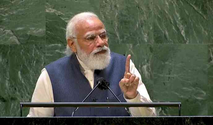 Modi speaks to UK PM, discusses climate change