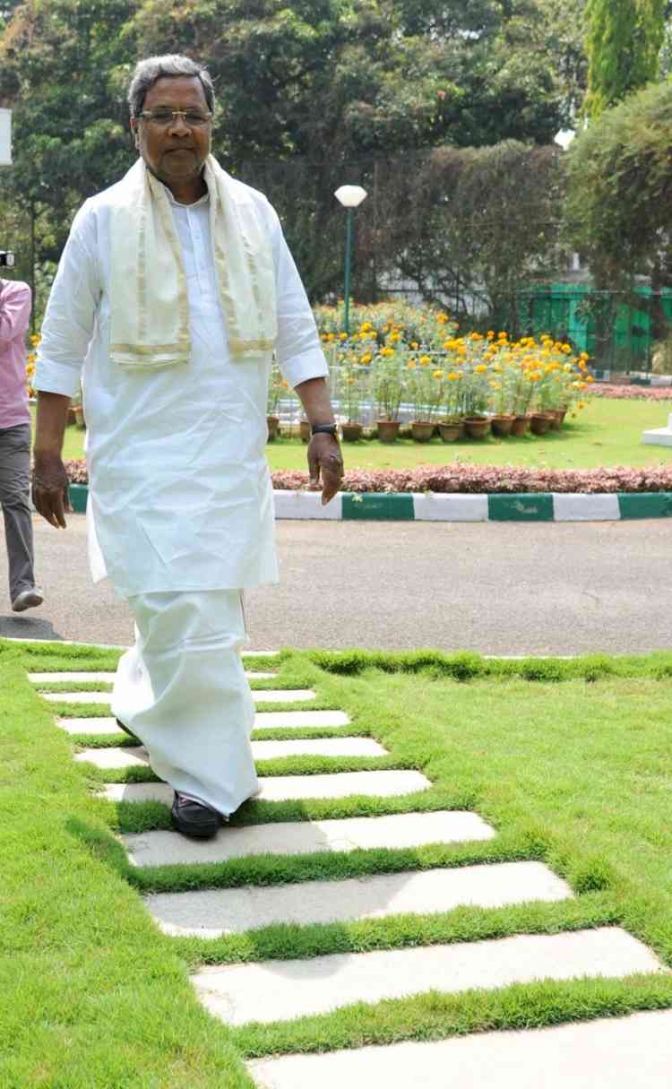 Will retire if proved I met Yediyurappa secretly: Siddaramaiah