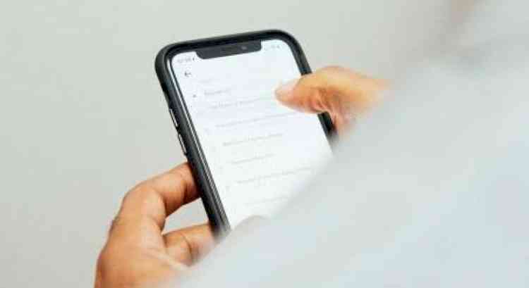 Mobile Internet services suspended in parts of Kashmir Valley