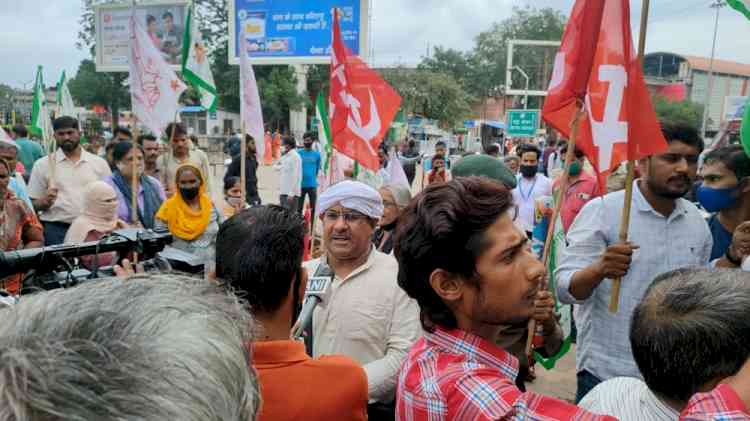 Rail Roko protests by farmers affect rail traffic in Rajasthan