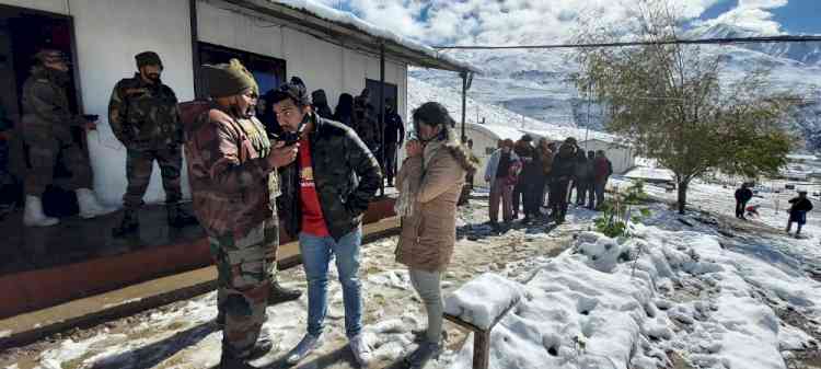 Army rescues 205 tourists stuck in Himachal
