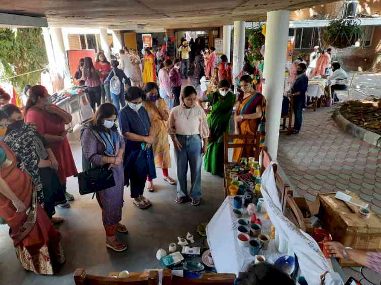 Creativity showcased at Karwachauth and Diwali Mela by Home Science College Students