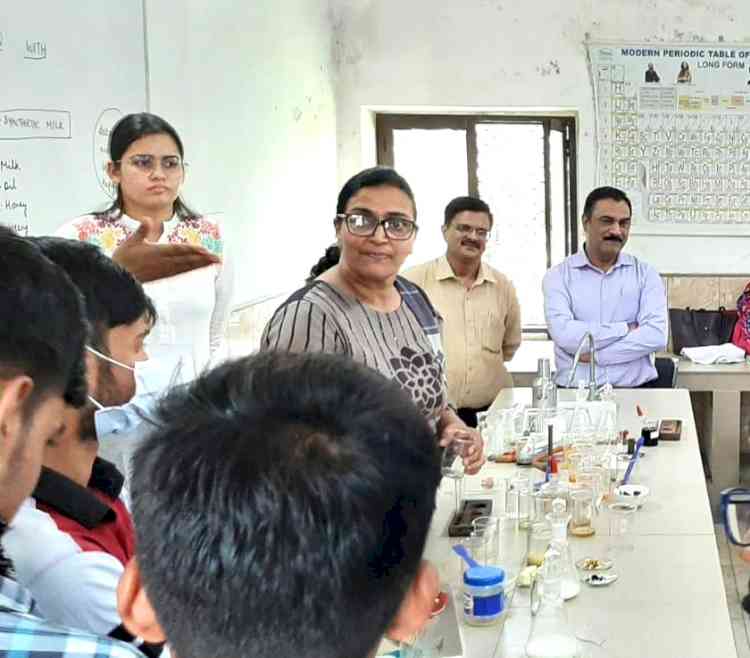 Workshop on Food Adulteration held in Doaba College