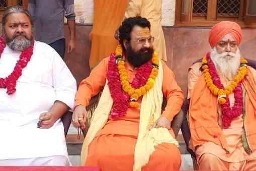 Akhara Parishad splits, seven Akharas elect own president