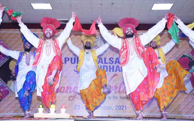 Life and colour at its Best in Bhangra World Cup at Khalsa College