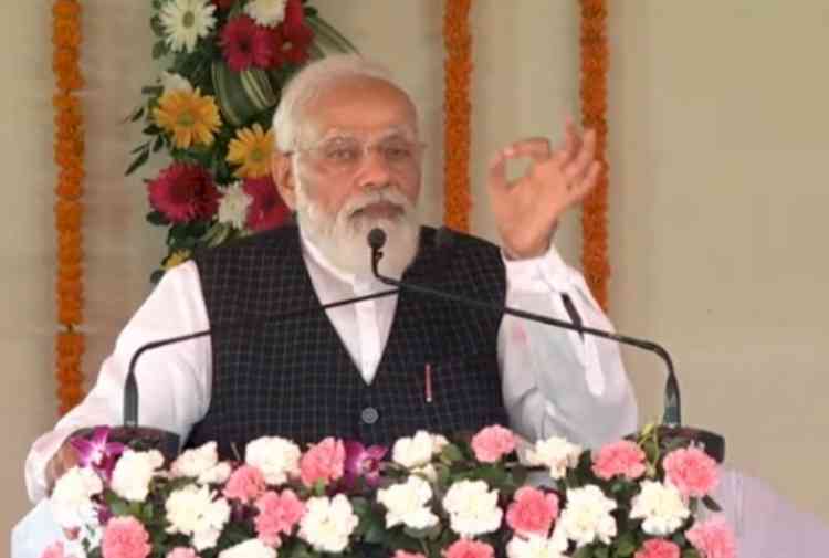 Modi launches pan-India health mission from Varanasi