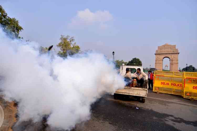 After BJP, AAP announces fogging campaign in Delhi to fight dengue