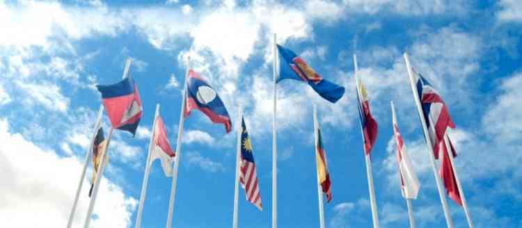 ASEAN kicks off series of virtual summits