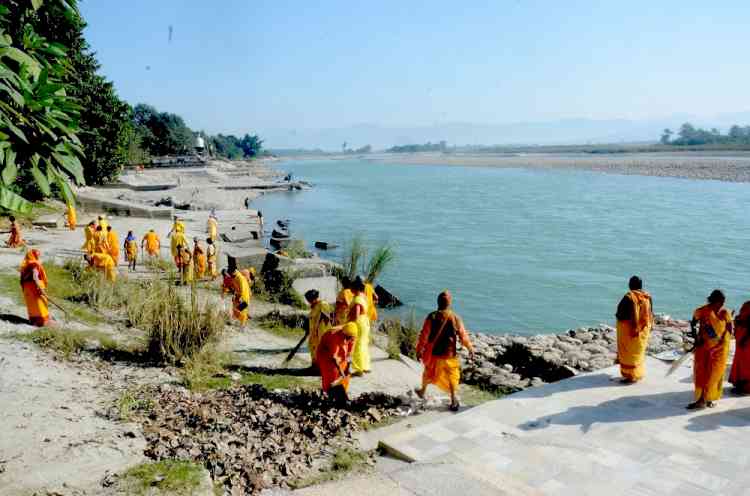 'Namami Gange' to attempt Guinness record during Ganga Utsav 2021