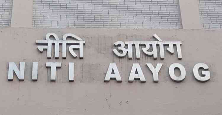 40 Cr 'missing middle' have no financial protection for health: Niti Aayog