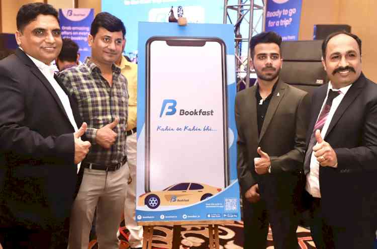 Tricity entrepreneurs unveil unique radio cab app - `Book Fast’