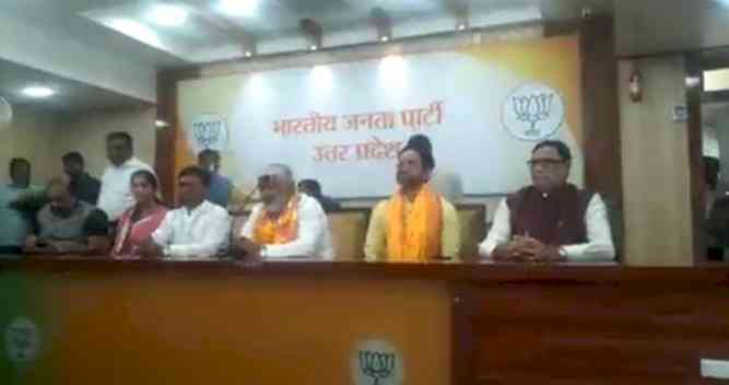 SP expels MLA before he joins BJP