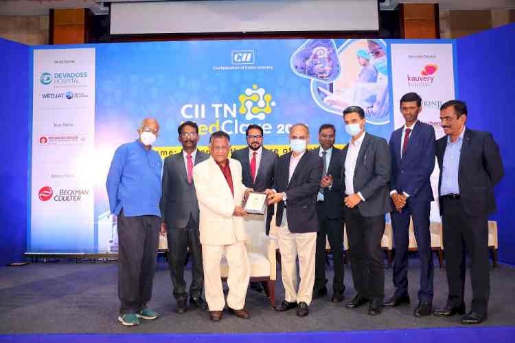 Dr K.M. Cherian honoured with Life Time Achievement award at CII TN Medclave Excellence Honours