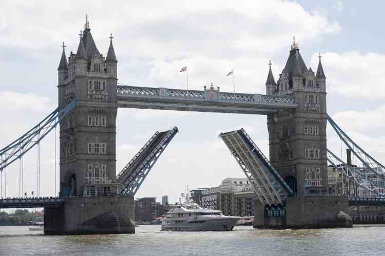 London's famous Tower Bridge wins gold in England tourism awards