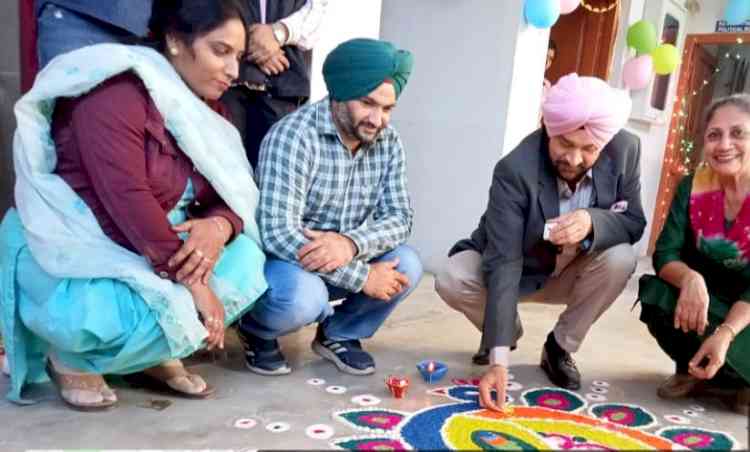 Educational institution celebrates Diwali 