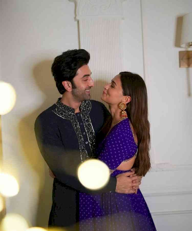 Alia Bhatt and Ranbir Kapoor make their relationship official