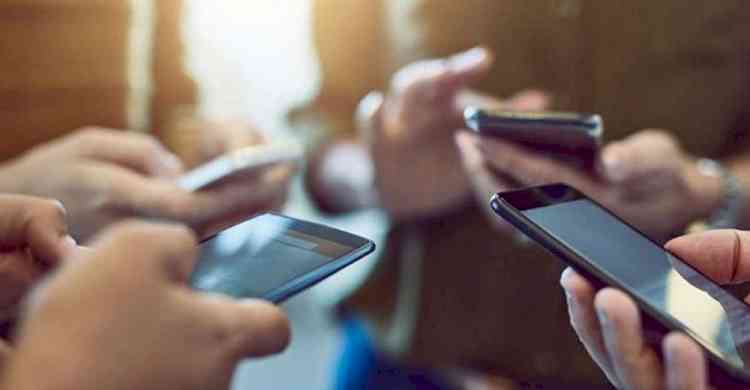 Mobile phones worth Rs 1.5 Cr recovered in UP district