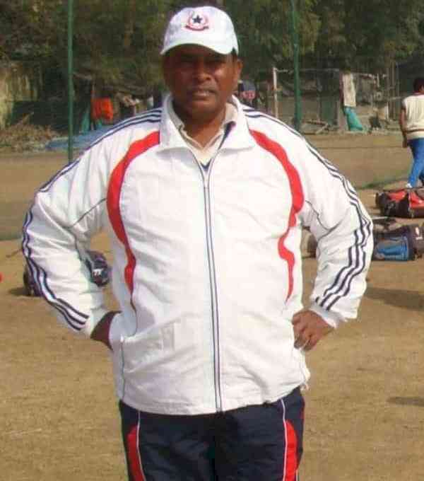 Noted cricket coach Tarak Sinha passes away