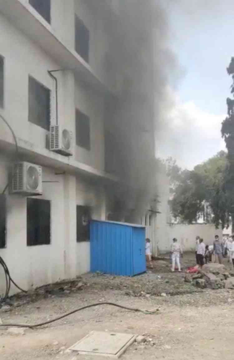 Shah expresses grief over fire at Maha hospital that killed 10