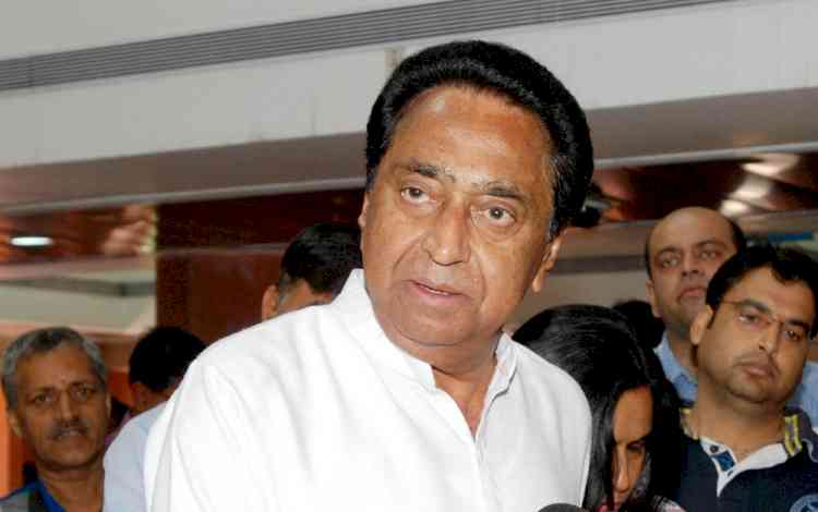Kamal Nath meets Sonia Gandhi, discusses bypoll results