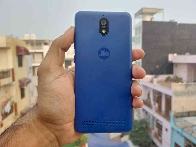 JioPhone Next offers seamless experience at affordable cost