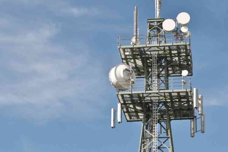 China Mobile telecom tower destroyed by explosives in tribal area of Pak