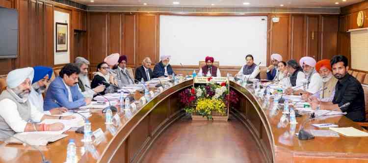 Eyeing polls, Punjab to regularise services of 36,000 employees