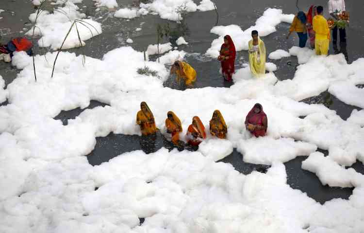 Delhi govt deploys boats to clear toxic foam from Yamuna; decision slammed