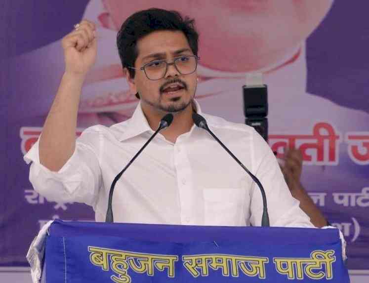 BSP promotes Mayawati's nephew in UP polls