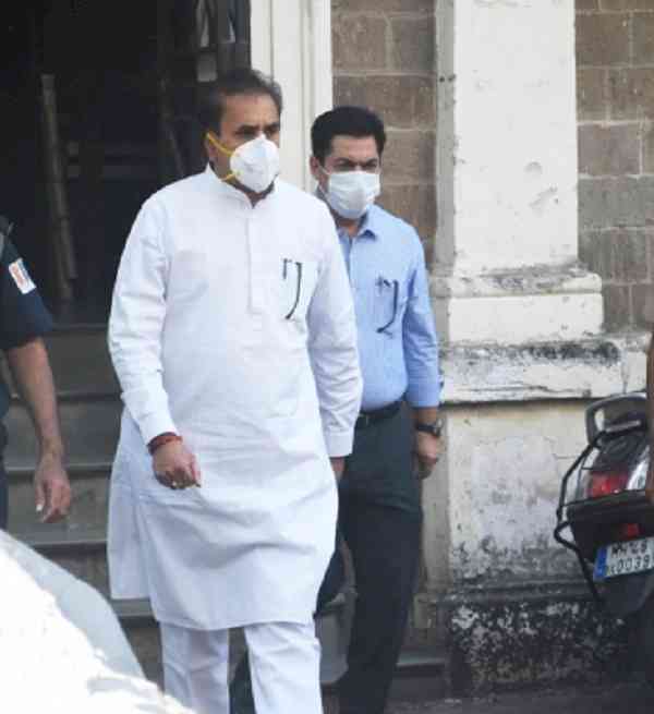Mumbai court sends Anil Deshmukh to 3 more days' ED custody