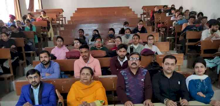Guest lecture on ‘Self-Organised Organic Nanoparticles of Metalloporphyrinoids as Catalyst for Olefinic Oxidation Reactions’