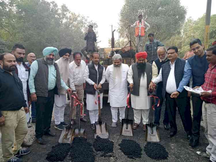 Road from Sherpur Chowk to Jalandhar Bypass Chowk to be recarpeted and green belts along road to be beautified with cost of Rs 11.64 crore