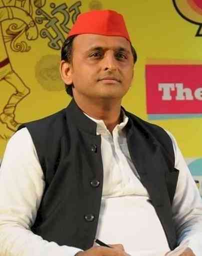 Will change back names of districts, says Akhilesh Yadav