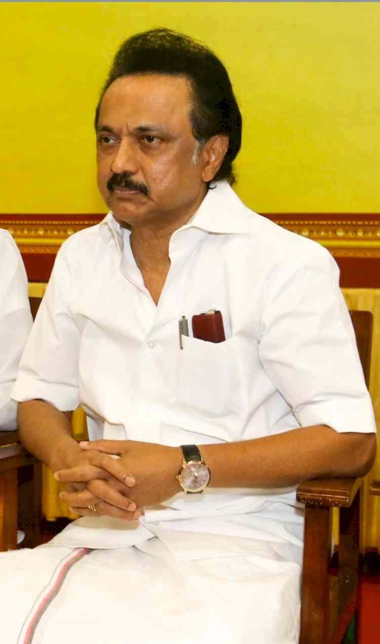 DMK, PMK welcome repeal of farm laws