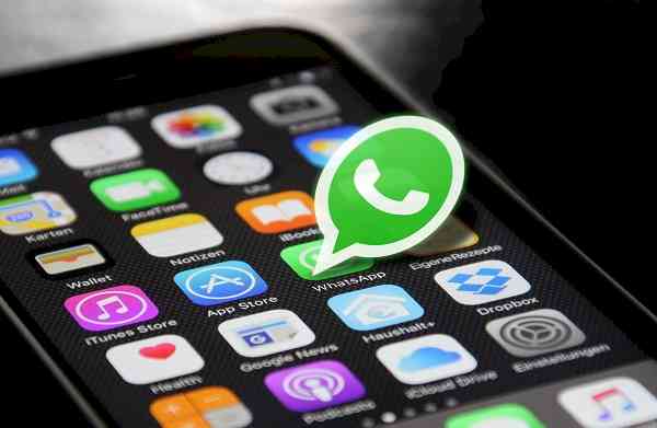 WhatsApp working on message reaction notifications for Android users