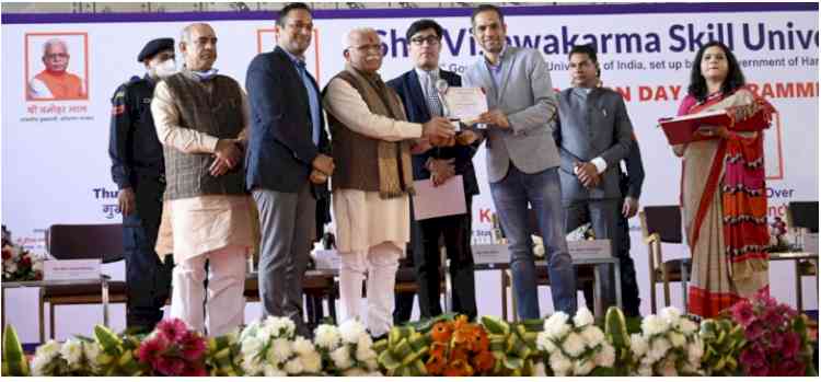 Haryana CM awards Lotus Petal Foundation 2nd Vishwakarma National Skill Excellence Award-2021 