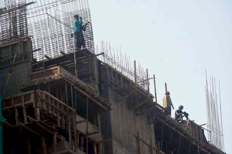 Ban on construction activity lifted in Delhi