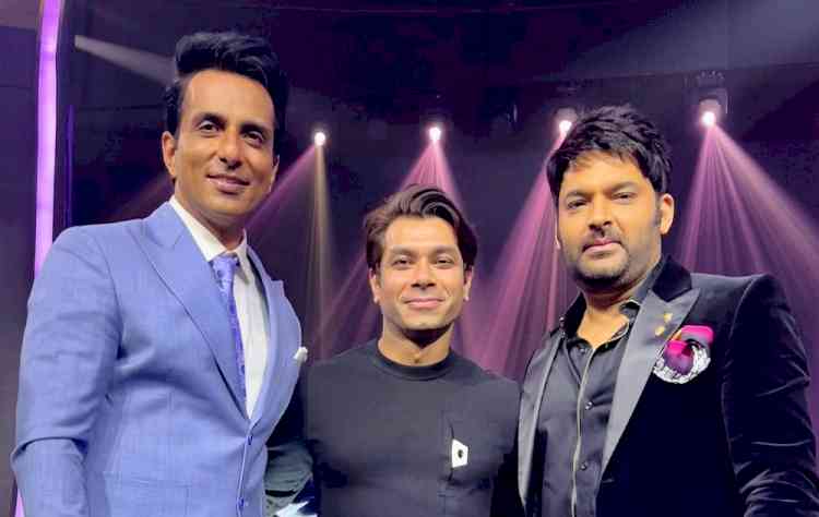 Actor Sonu Sood and Kapil Sharma praise fitness trainer Yogesh Bhateja in front of Megastar Amitabh Bachchan during shoot of KBC 13